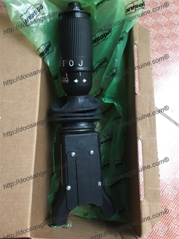 TAY XI NHAN (L.H) (S140W~)