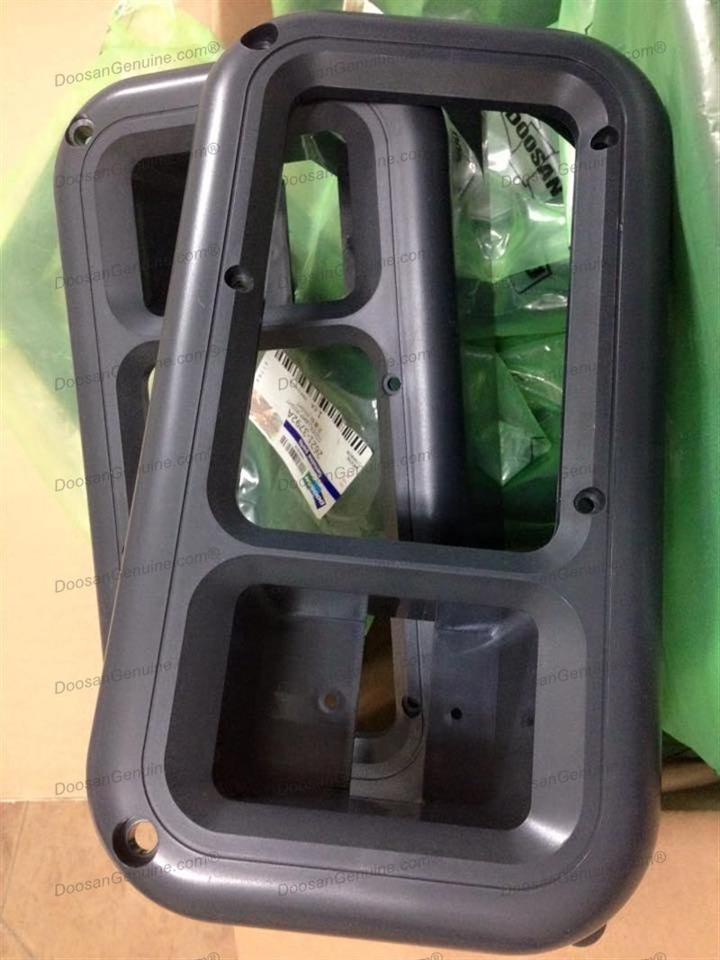 COVER;LAMP(L.H.) & COVER;LAMP(R.H.)