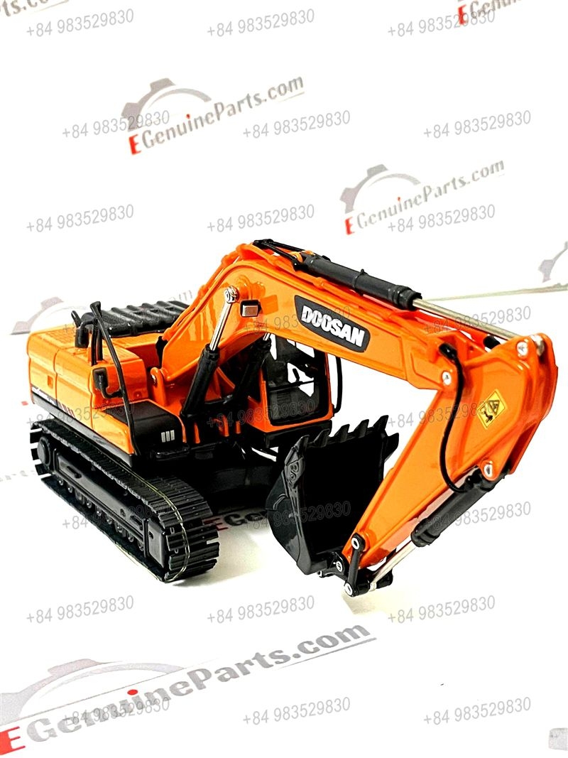 MÔ HÌNH MÁY XÚC DOOSAN (DX225LCA)